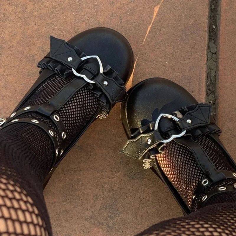 New Sweet Heart Buckle Wedges  - đánh giá và giá Women'S Shoes Toms