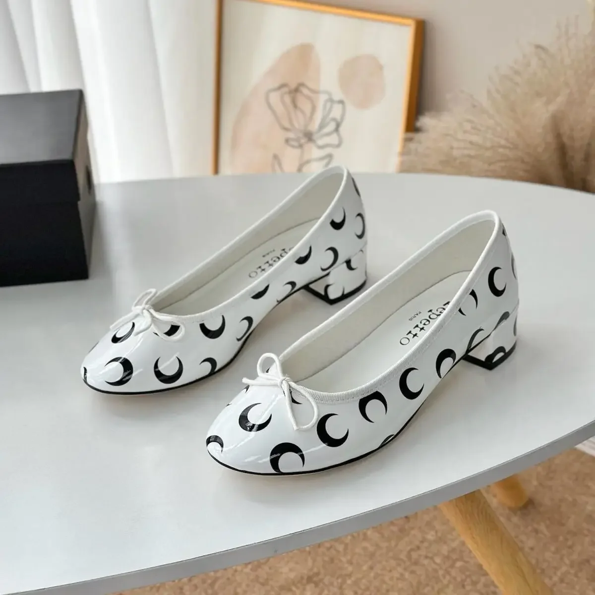 Moon Print Round Toe Ballet Fl - đánh giá và giá Ballet Flat Women